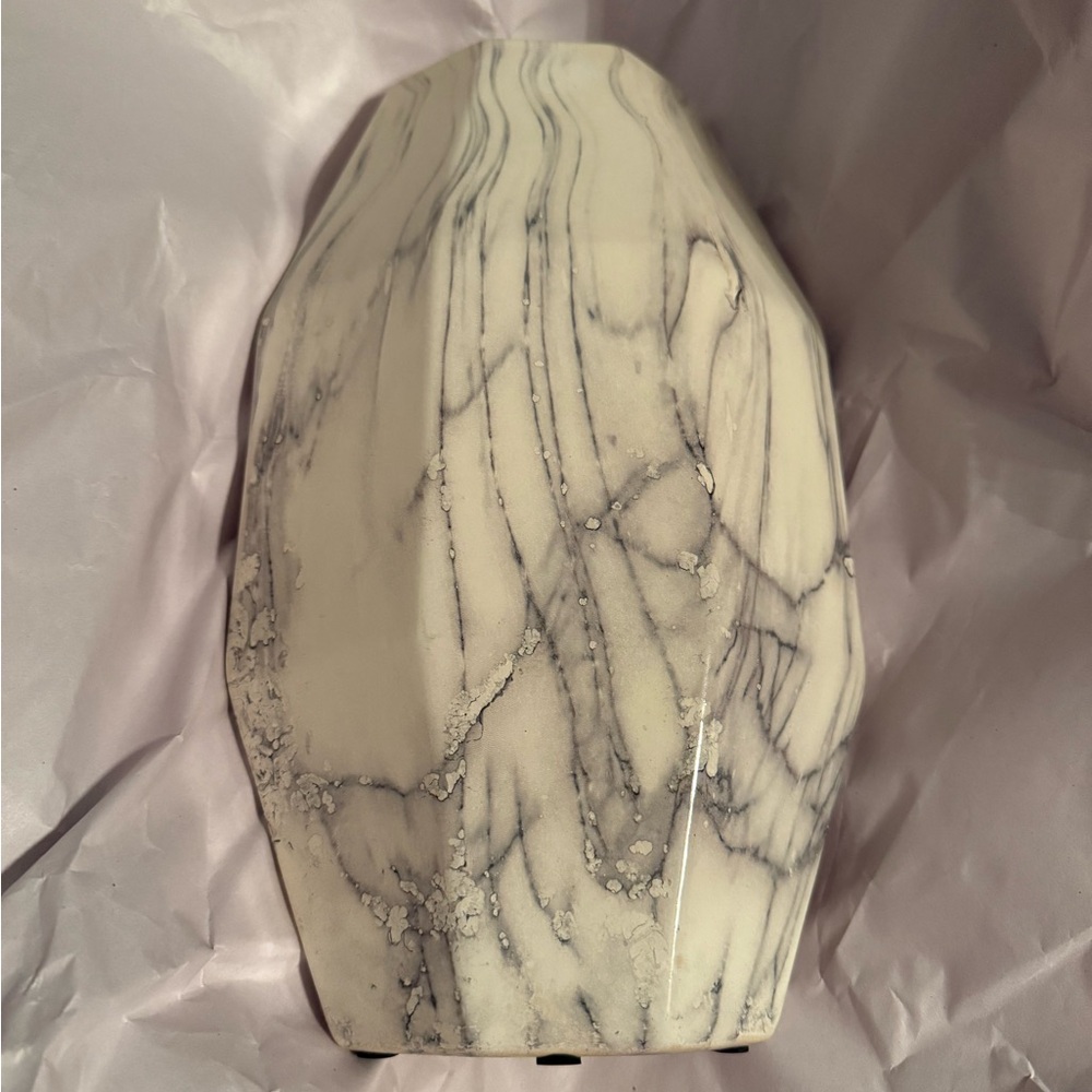 Unk Cream and Gray Accent Vase with Elegant Details